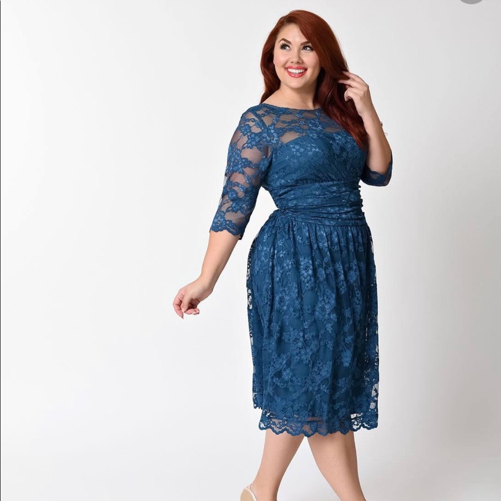 NEW W/ TAGS Kiyonna navy blue lace dress